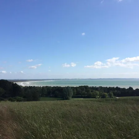 Stunning Ocean View And Private Beach *